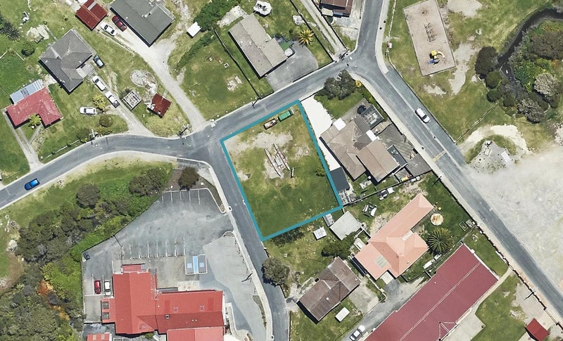 13 Houkotuku Street, Ohinemutu, Rotorua - Carousel 1