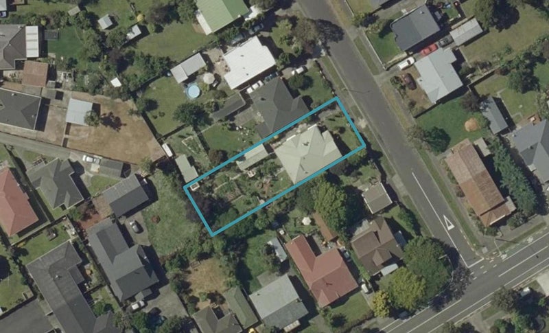 44 Thomson Street, West End, Palmerston North - Carousel 1