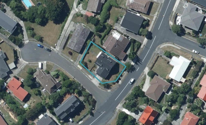 68 Tweed Road, Papakowhai, Porirua - Carousel 1