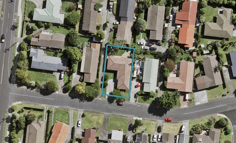 8 Ti Nana Crescent, Henderson, Auckland - Carousel 1