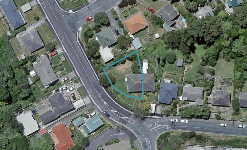 73 Strathmore Avenue, Strathmore Park, Wellington - Carousel 1