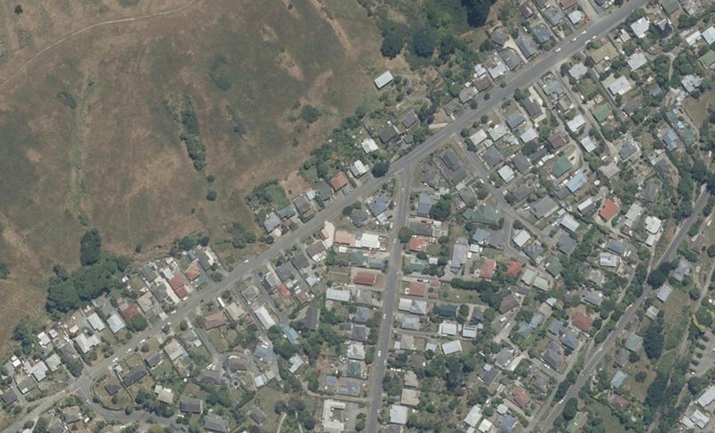 71 Emano Street, Toi Toi, Nelson - Carousel 1