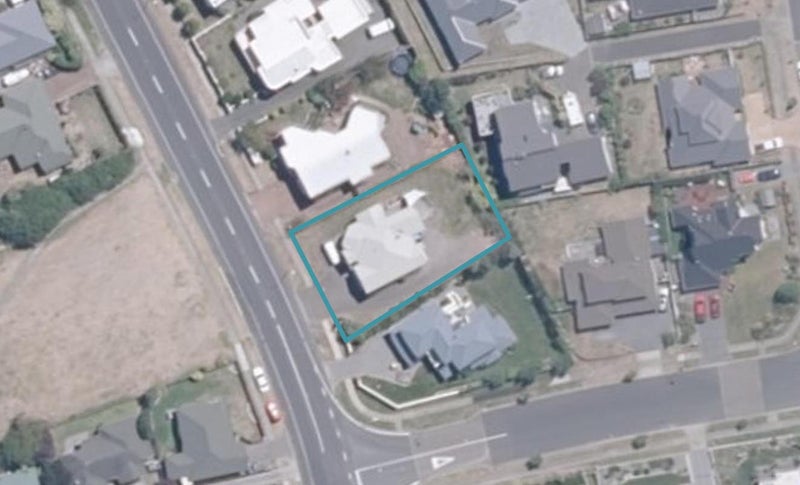 75 Arrowsmith Avenue, Waipahihi, Taupo - Carousel 1