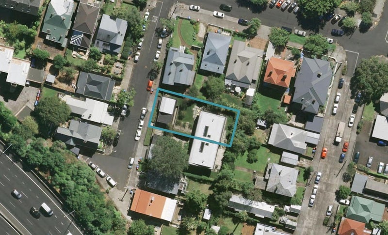 25 Seafield View Road, Grafton, Auckland - Carousel 1
