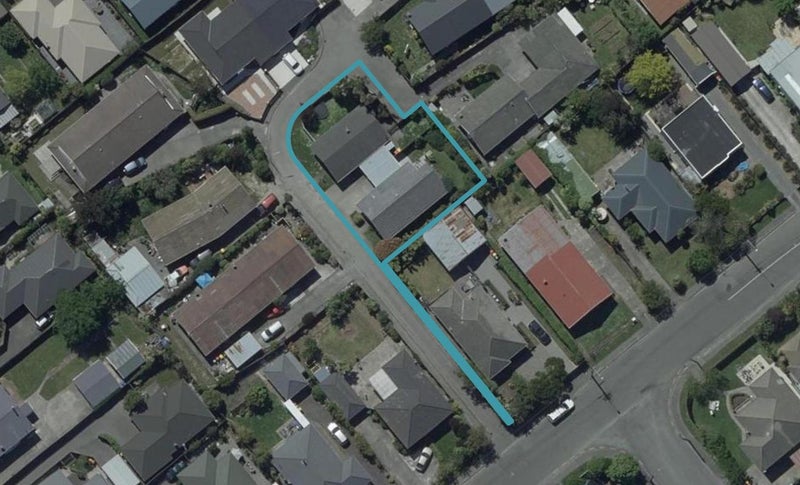 1/2 Peters Lane, Spreydon, Christchurch - Carousel 1