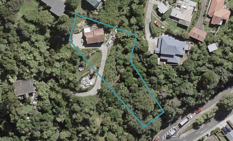 279 Grounsell Crescent, Belmont, Lower Hutt - Carousel 1