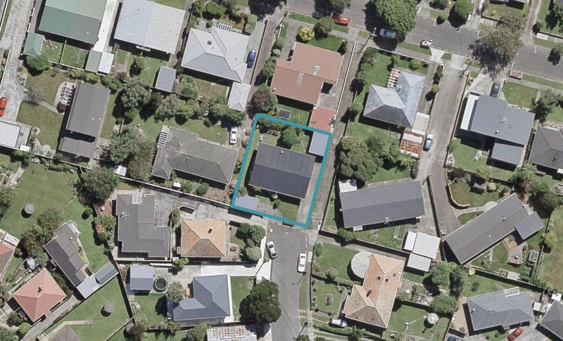 2/6 Scanlan Street, Avalon, Lower Hutt - Carousel 1