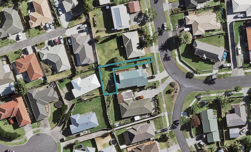 28A Wai Iti Place, Clendon Park, Auckland - Carousel 1