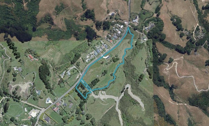 422 Makara Road, Karori - Carousel 1
