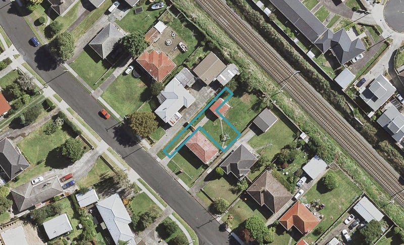16A Beaumonts Way, Manurewa, Auckland - Carousel 1