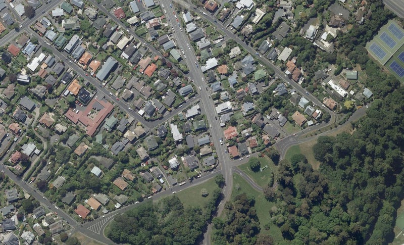 9 City Road, Roslyn, Dunedin - Carousel 1