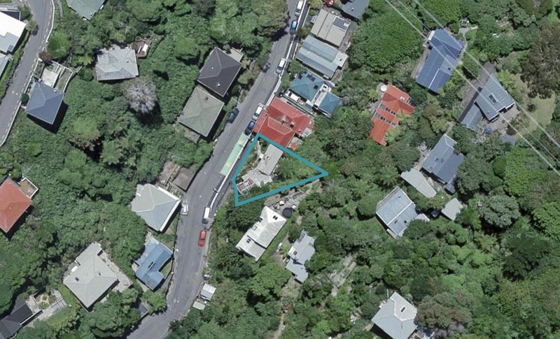 43 Holloway Road, Aro Valley, Wellington - Carousel 1