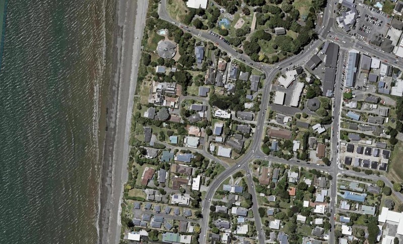 335A Rosetta Road, Raumati Beach, Paraparaumu - Carousel 1