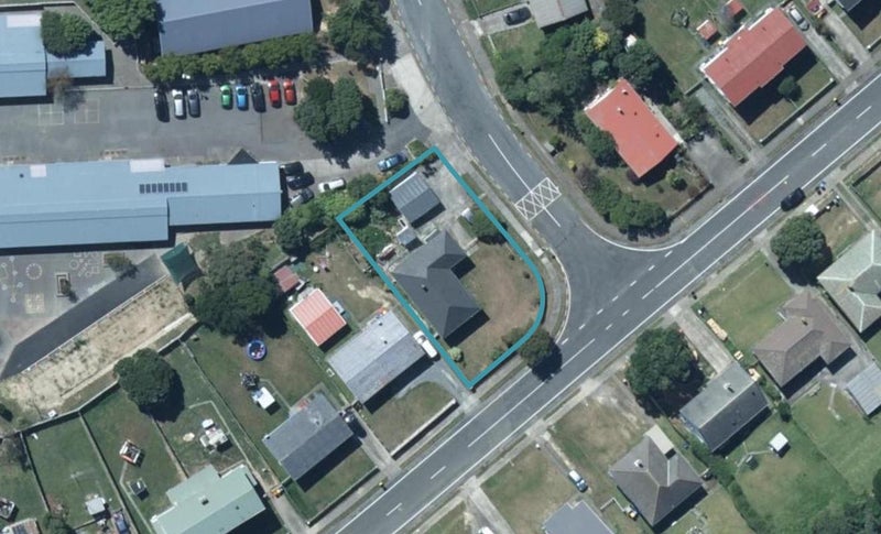 38 Kalingo Street, Waitangirua, Porirua - Carousel 1