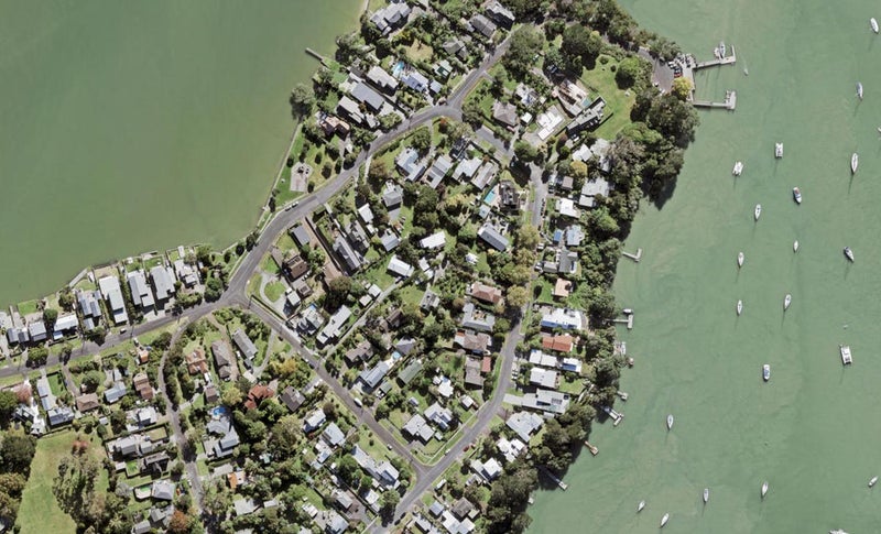 86 Ferry Parade, Herald Island, Auckland - Carousel 1
