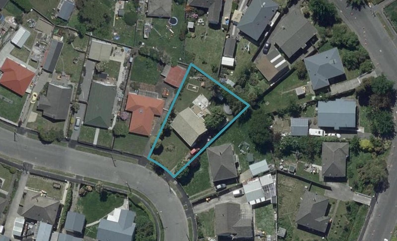 38 Bellbrook Crescent, Shirley, Christchurch - Carousel 1