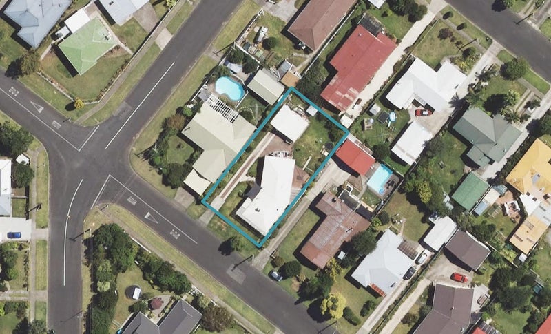 11 Emily Street, Riverdale, Gisborne - Carousel 1