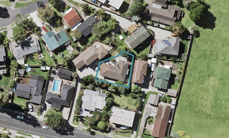 6 Butley Drive, Farm Cove, Auckland - Carousel 1