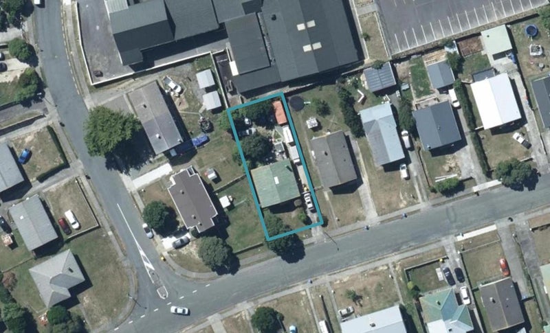 34 Niagara Street, Waitangirua, Porirua - Carousel 1