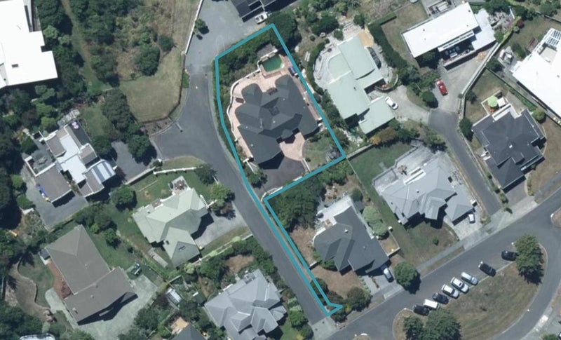 27 Lanyon Place, Whitby, Porirua - Carousel 1
