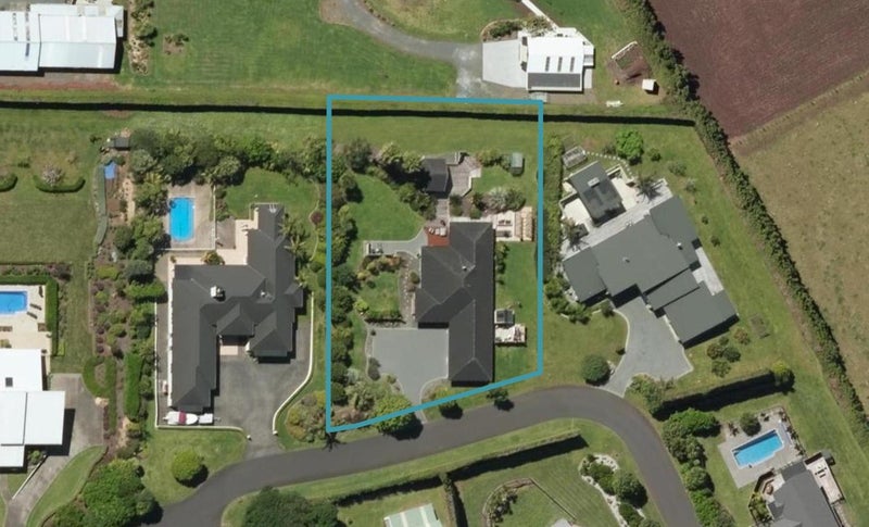 21 Tullamore, Maunu, Whangarei - Carousel 1