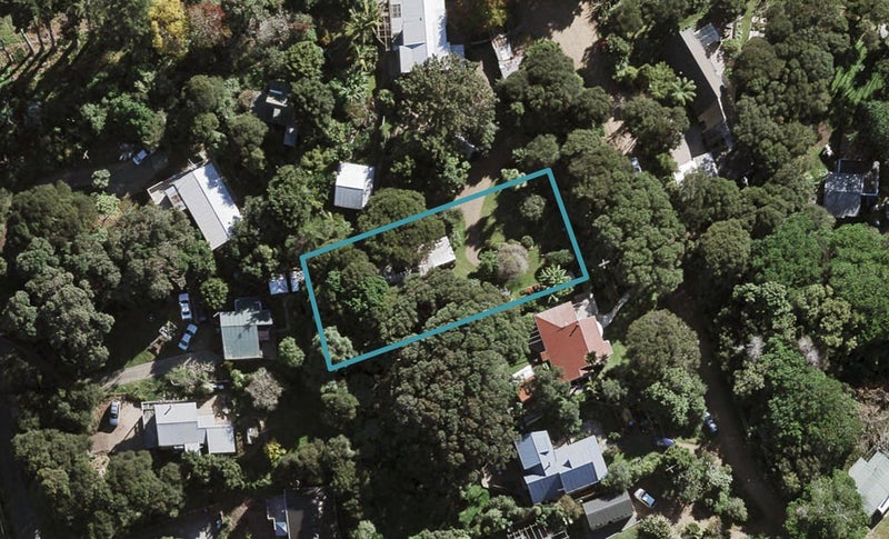 18 Hillside Road, Ostend, Waiheke Island - Carousel 1