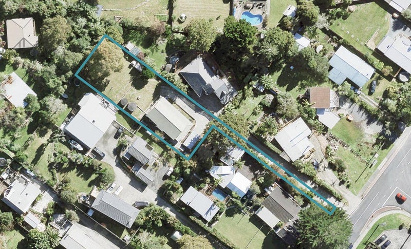 30 D'Oyly Drive, Stanmore Bay, Whangaparaoa - Carousel 1