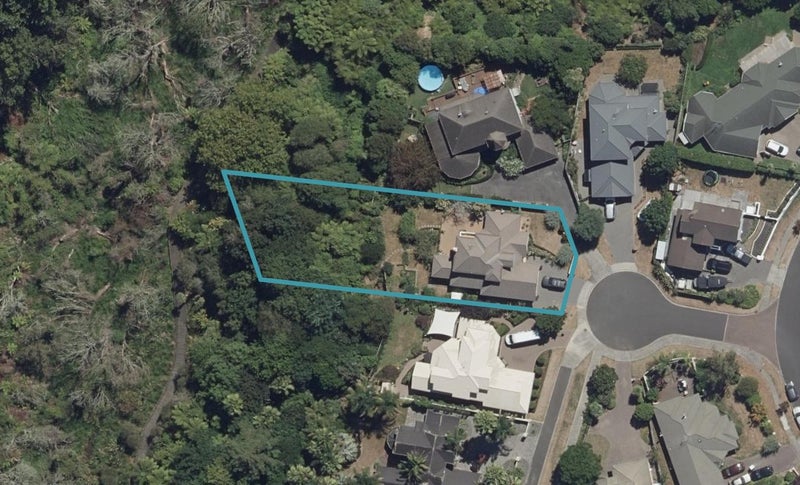 8 Helmsdale Court, Huntington, Hamilton - Carousel 1