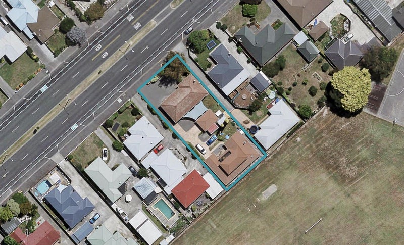 242 Kennedy Road, Onekawa, Napier - Carousel 1