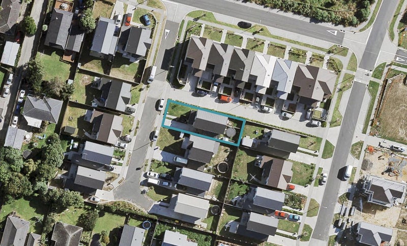 4 Kohi Kai Place, Weymouth, Auckland - Carousel 1