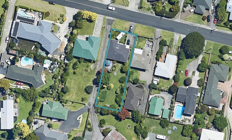 20 Milton Road, Otumoetai, Tauranga - Carousel 1
