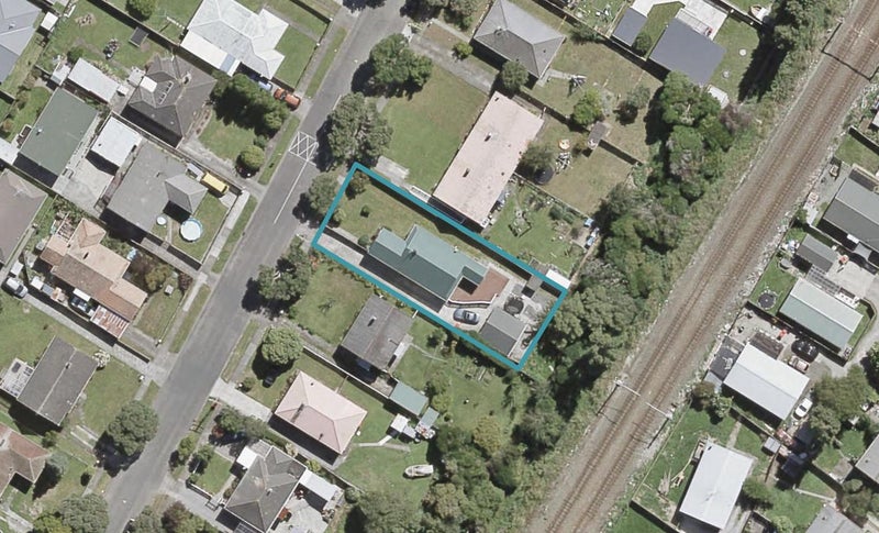 18 Petherick Street, Taita, Lower Hutt - Carousel 1