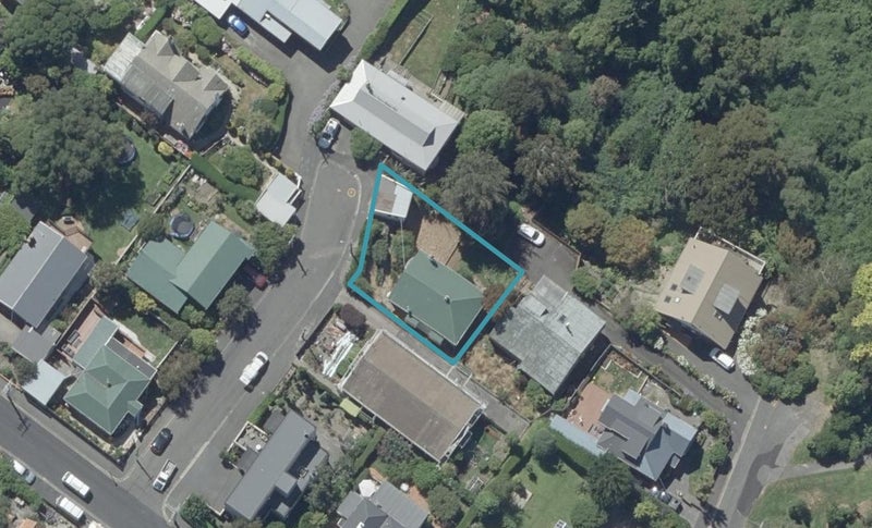 7 Dudley Place, Maori Hill, Dunedin - Carousel 1