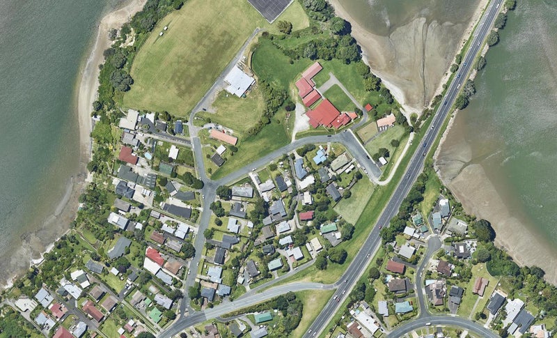 8 Wikitoria Street, Maungatapu, Tauranga - Carousel 1
