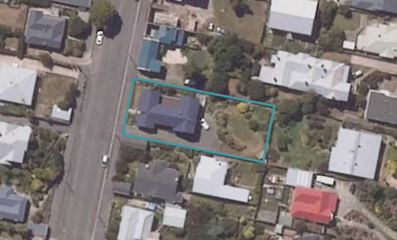 23B Ure Street, South Hill, Oamaru - Carousel 1