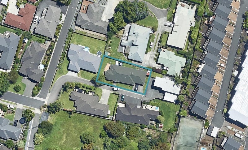 81 Kinloch Drive, Bethlehem, Tauranga - Carousel 1