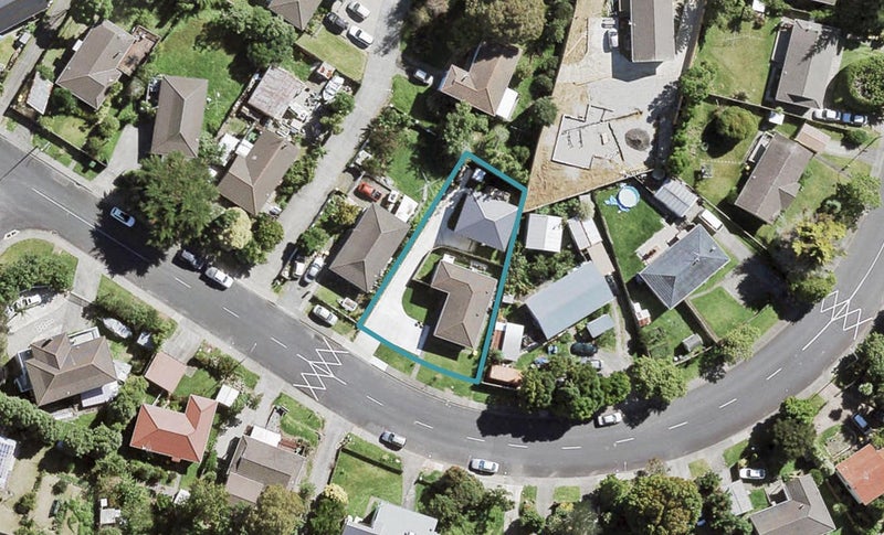 83 Solar Road, Glen Eden, Auckland - Carousel 1