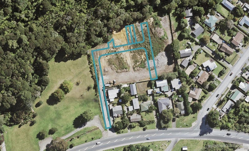 9 Tupu Place, Swanson, Auckland - Carousel 1