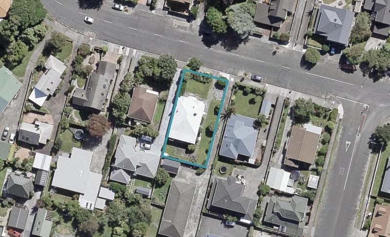 15 Wai-Iti Crescent, Woburn, Lower Hutt - Carousel 1