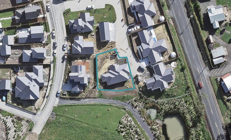 6 Michelia Lane, Helensville - Carousel 1