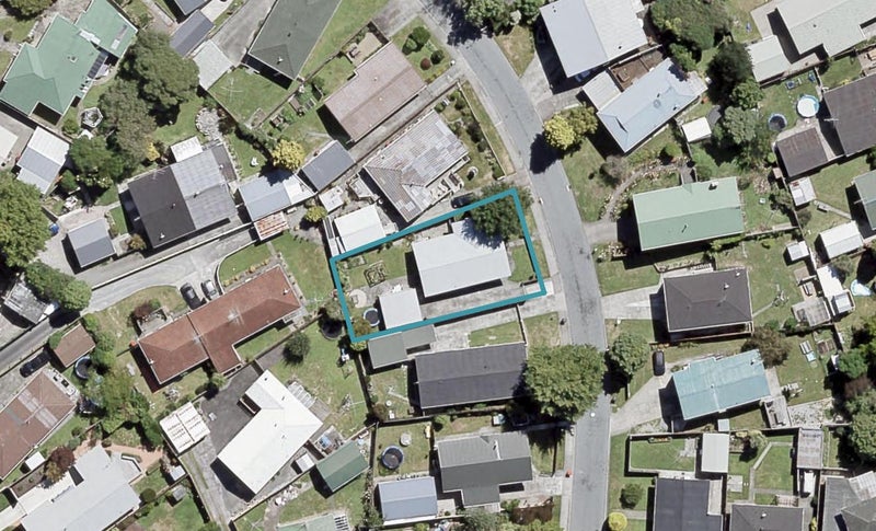7 Dakota Grove, Totara Park, Upper Hutt - Carousel 1