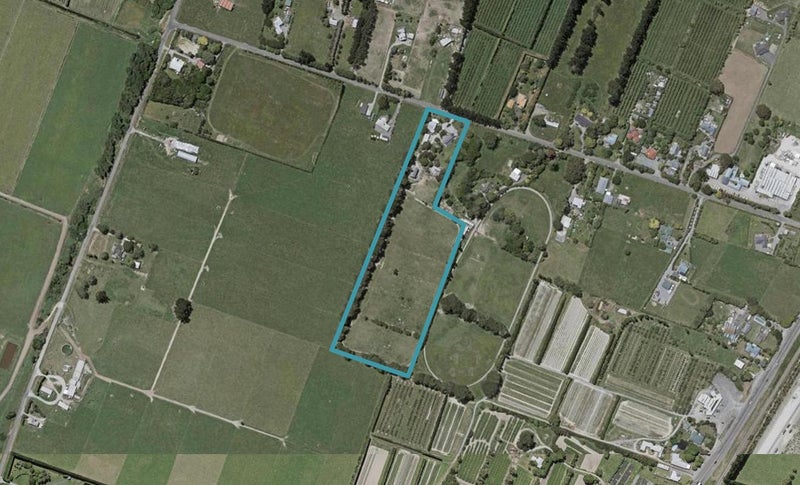 61 Addington Road, Otaki - Carousel 1