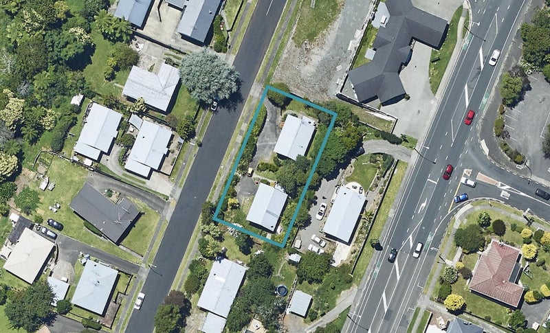 5 Burns Street, Gate Pa, Tauranga - Carousel 1