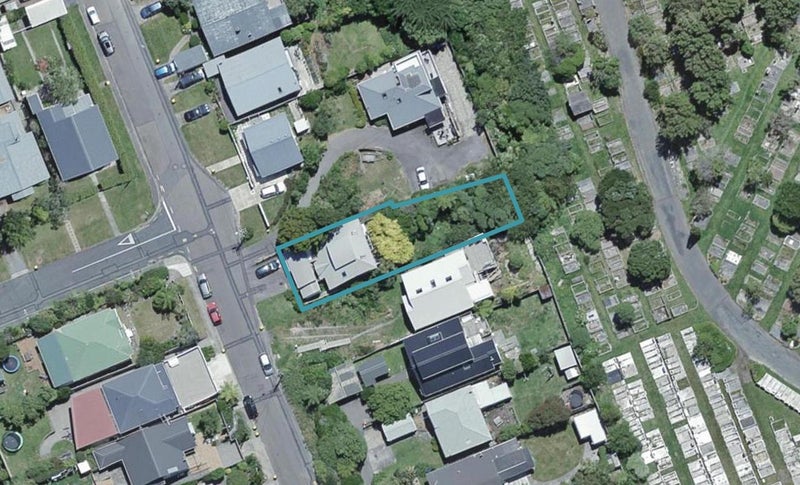 94 Standen Street, Karori, Wellington - Carousel 1