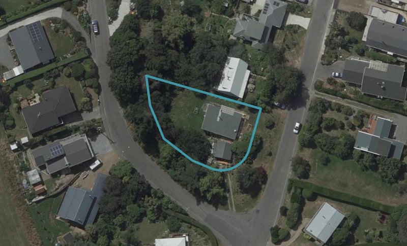 51 Ranui Crescent, Diamond Harbour, Lyttelton - Carousel 1