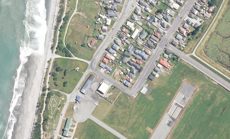 7 Merrick Street, BLAKETOWN, GREYMOUTH - Carousel 1