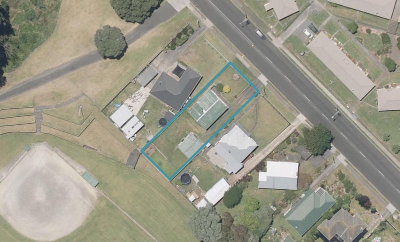 25 Puriri Street, Gonville, Whanganui - Carousel 1