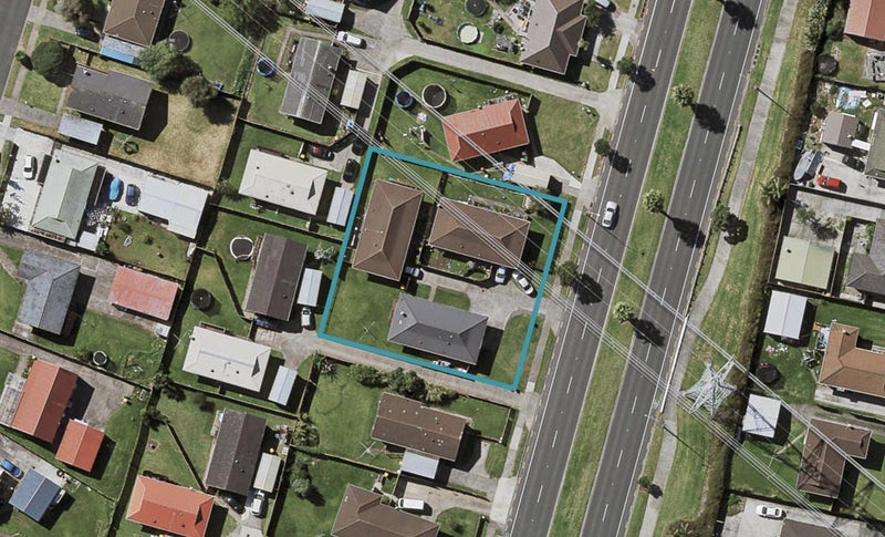 130 Te Irirangi Drive, Clover Park, Auckland - Carousel 1