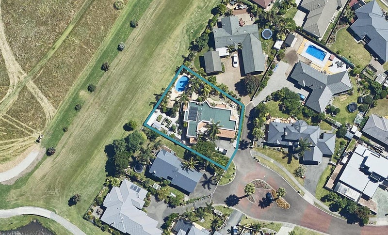 18 Catalina Key, Papamoa Beach, Papamoa - Carousel 1