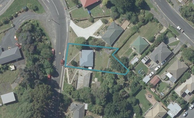 9 Winifred Street, Concord, Dunedin - Carousel 1